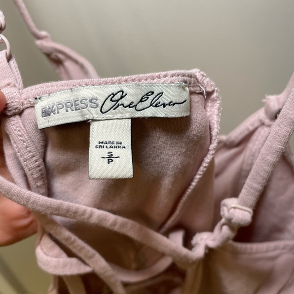 Express pale pink bodysuit - Picture 2 of 3